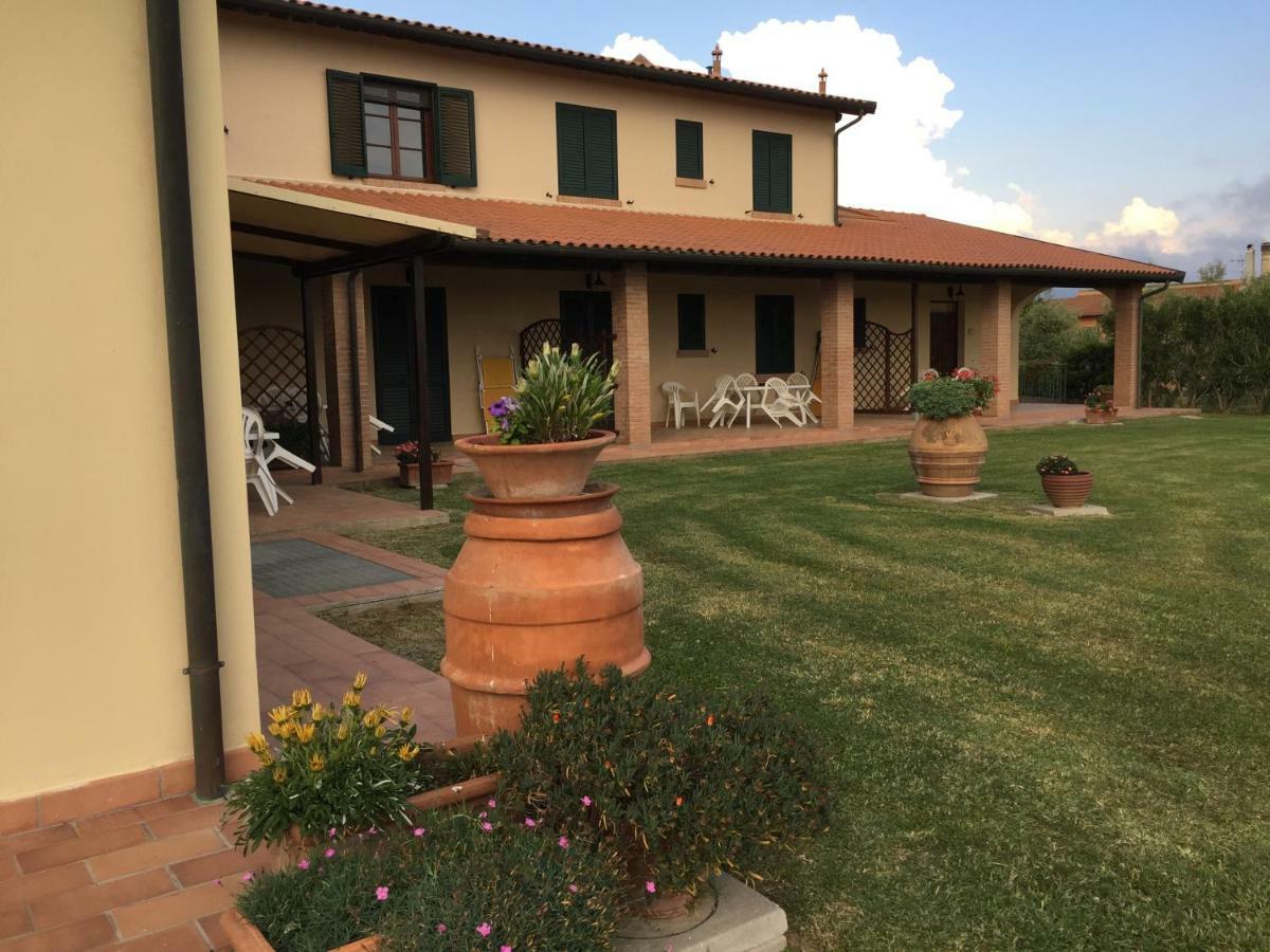 Villa Le Macine à Cecina  Extérieur photo